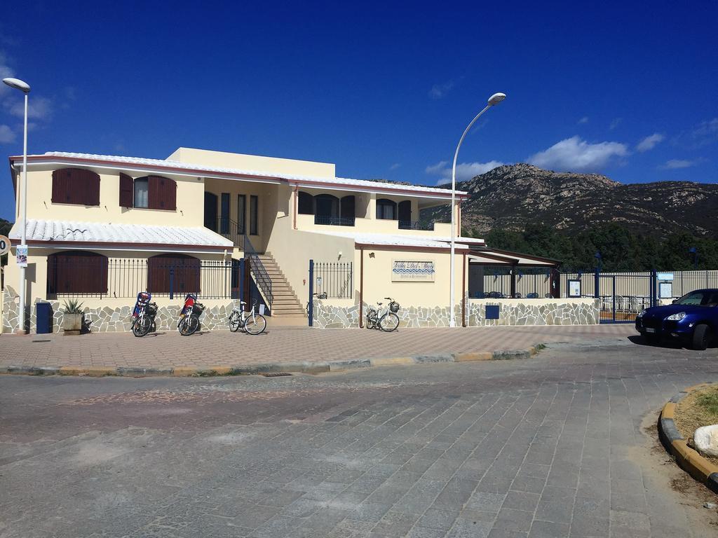 Hotel Villa Del Mare Sìnnai Extérieur photo