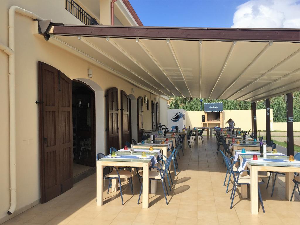 Hotel Villa Del Mare Sìnnai Extérieur photo
