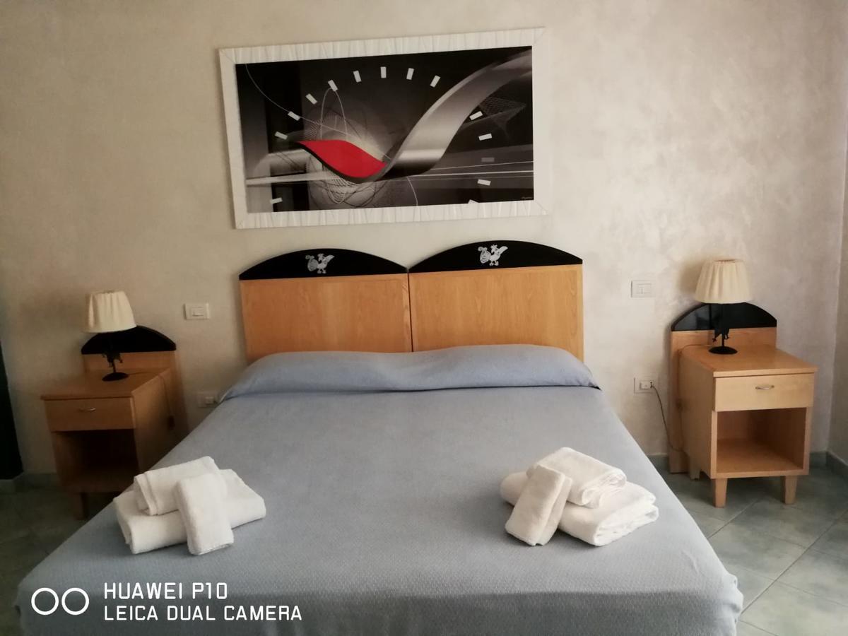 Hotel Villa Del Mare Sìnnai Chambre photo